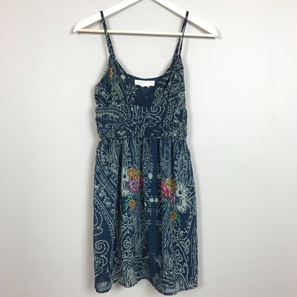 Urban Outfitters Dresses & Skirts - URBAN OUTFITTERS floral mini dress